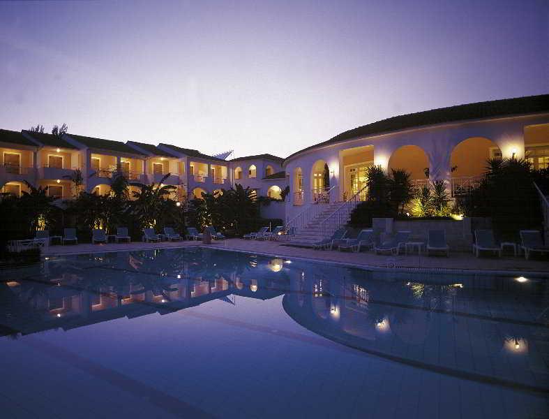 Bitzaro Palace Hotel Kalamaki  Exterior photo